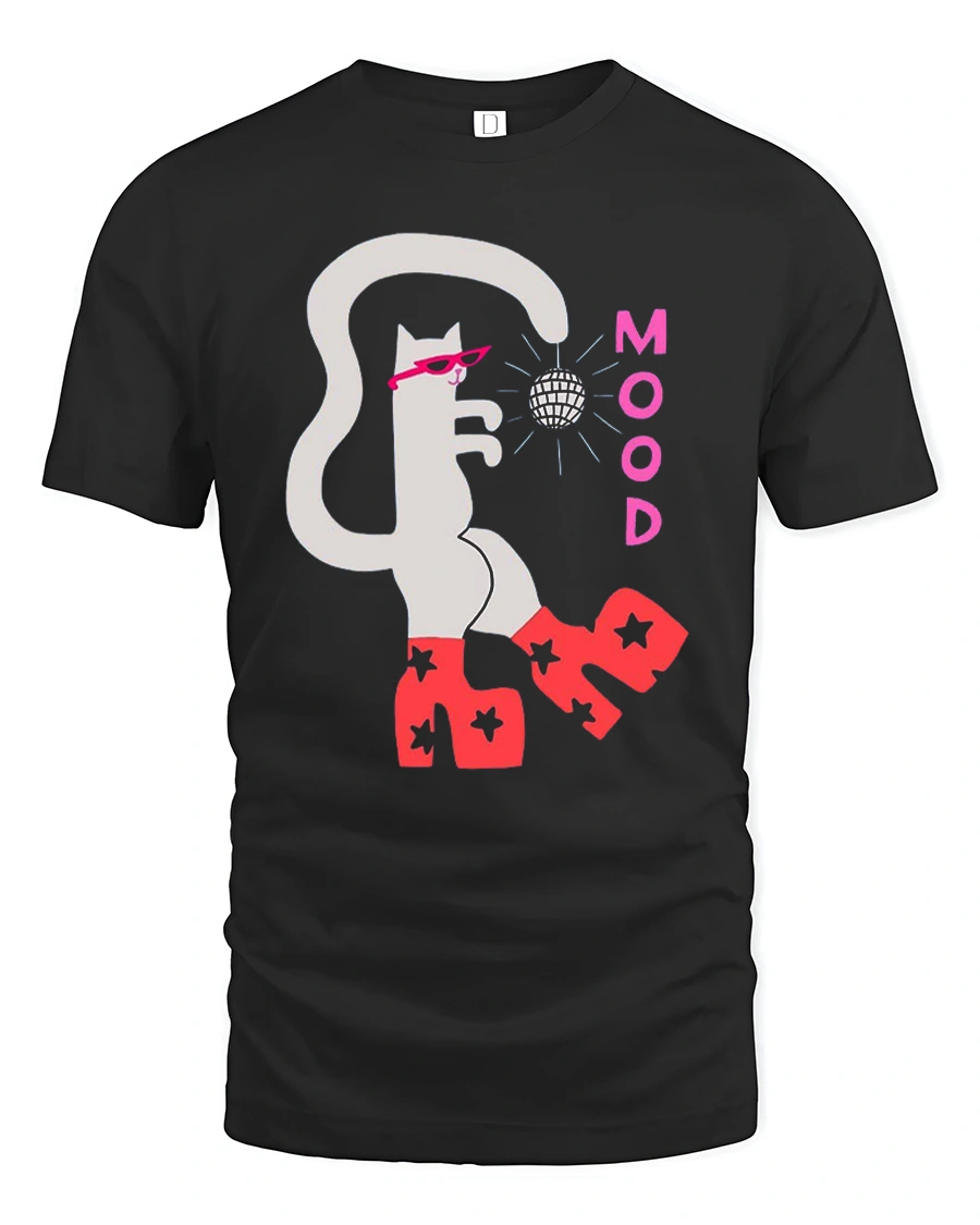 Cute Bear Hugs XOXO Heartwarming Love Tee - 1 Cute Bear Hugs XOXO Heartwarming Love Tee - black t-shirt on white background